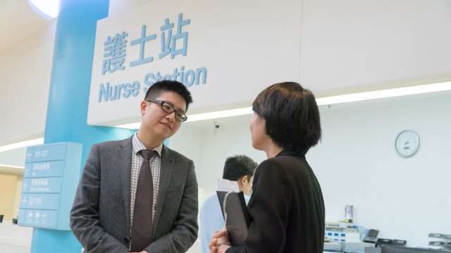 A visita do Dr. Ip Wui aos Hospitais de Macau